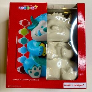 CREATOLOGY cookie jar monster Christmas kit NEW paint craft